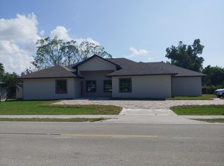 10890 Rosemary Dr, Bonita Springs, FL 34135