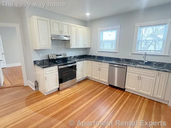 314 Massachusetts Ave, Arlington, MA