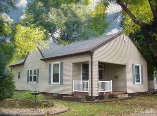 1224 Caroline St, Pekin, IL