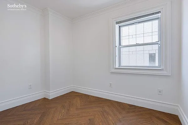 Rented by Sotheby's International Realty | media 21