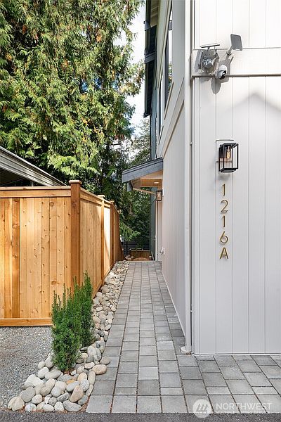 3rd image of 1216 A NE 103rd