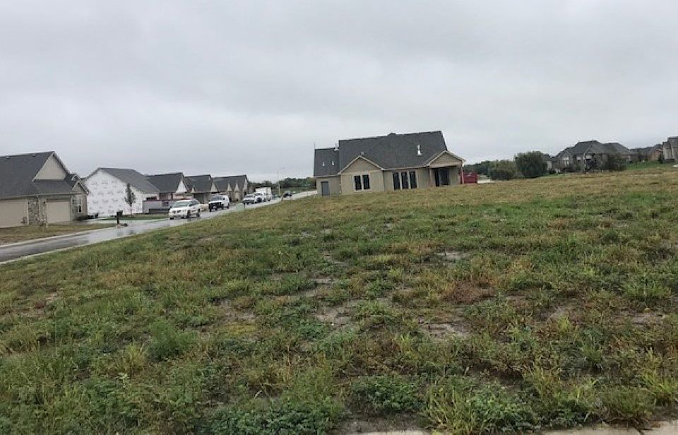 2nd image of 24 Courtyards At Elk Crk #Add-4952