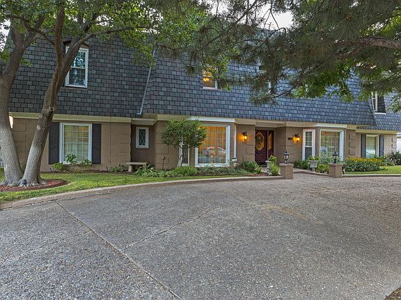 4th image of 3512 Edgewood Dr