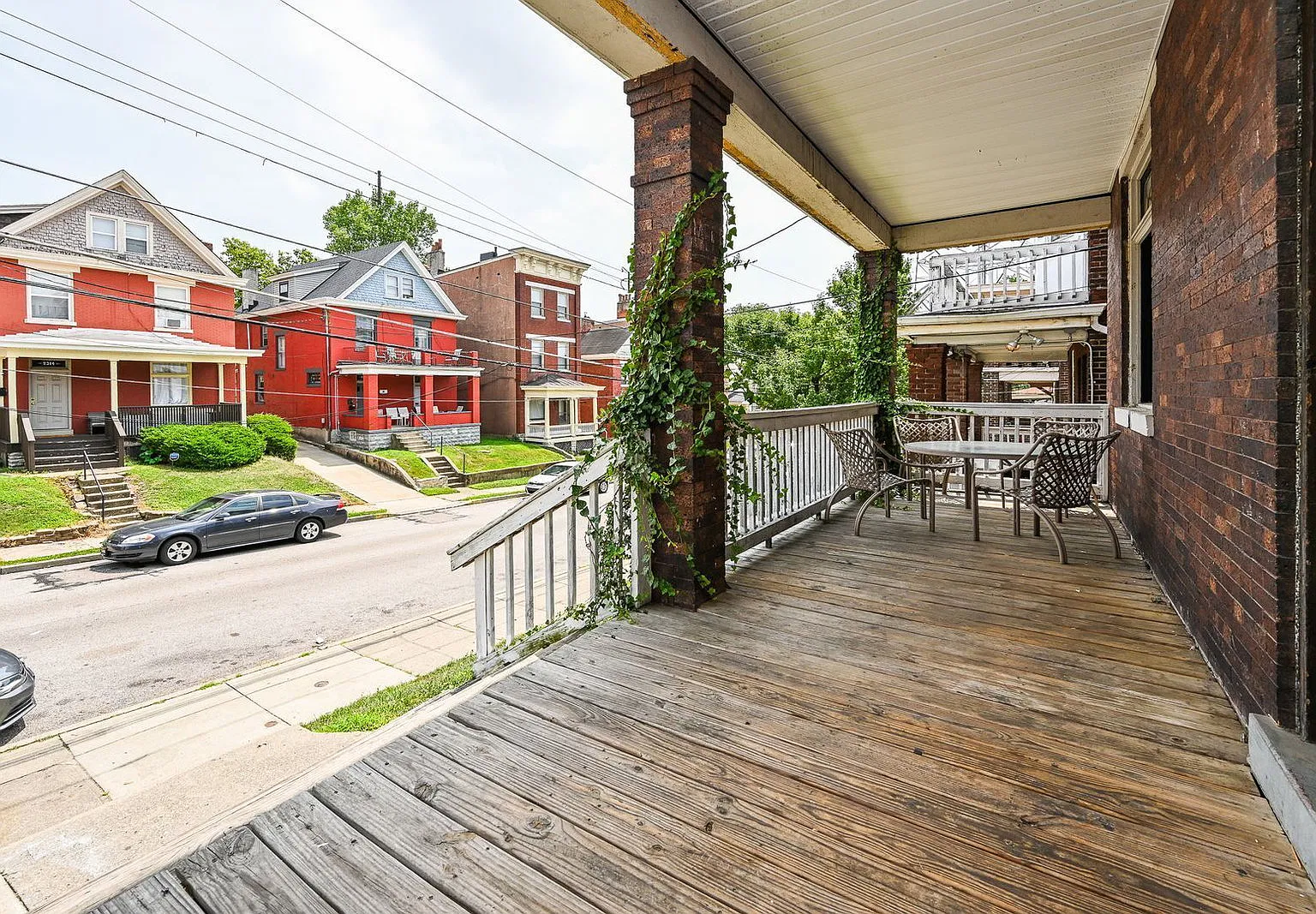 6 bed, 1.0 bath, $4,595 — Photo 4