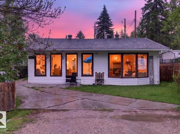1311 Park Cres, West Cove, AB T0E 0A2