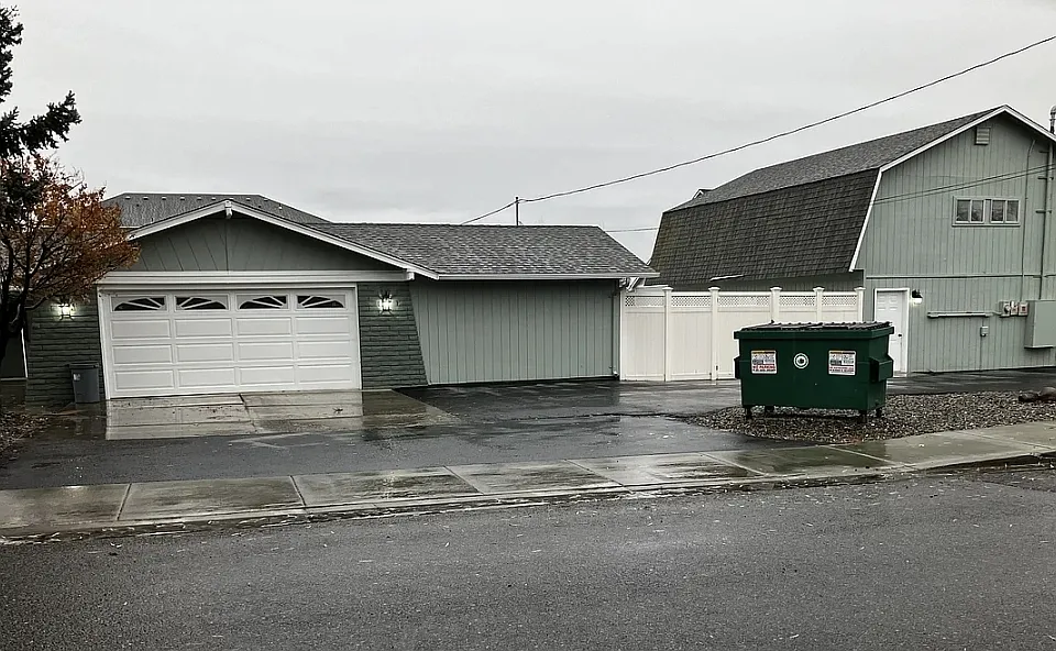 65 S 83rd Ave #1