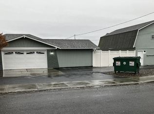 65 S 83rd Ave #1, Yakima, WA 98908