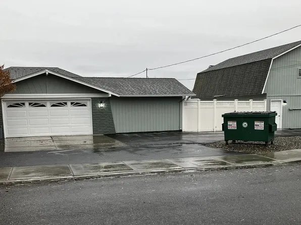 65 S 83rd Ave #1, Yakima, WA 98908