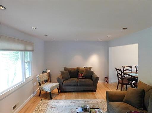 4th image of 46 Tall Oaks Dr