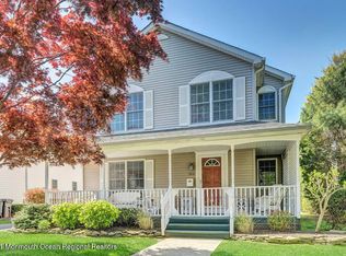 303 Salem Ave, Spring Lake, NJ 07762