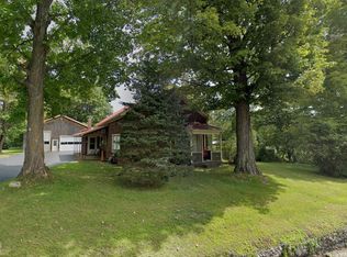 2500 Moriah Rd, Moriah, NY 12960