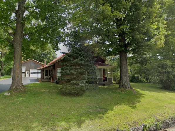 2500 Moriah Road, Moriah, NY 12960