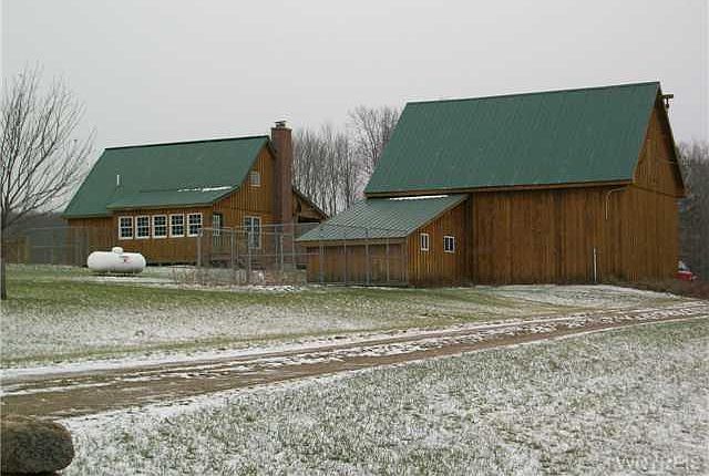 2nd image of 6615 E Hill Rd