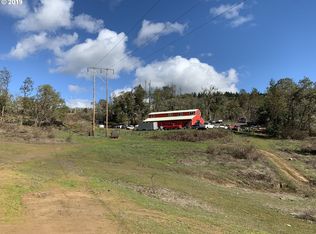 1141 N Comstock Rd, Sutherlin, OR 97479