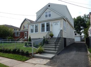 913 Roselle St, Linden, NJ