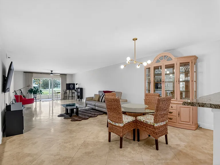 300 John F Kennedy Dr #101 — Photo 9