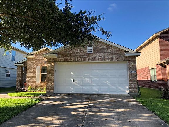 2nd image of 21823 Haven Cove Ln