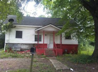 562 E Baltimore St, Jackson, TN 38301