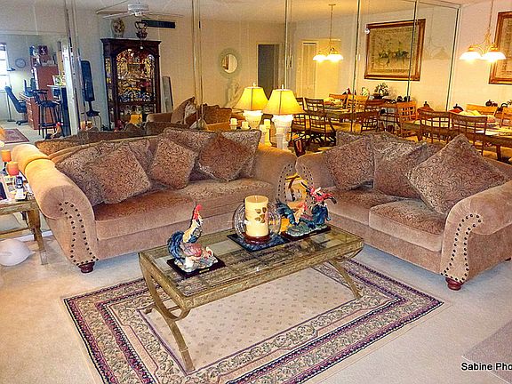 4th image of 2751 N Palm Aire Dr APT 610