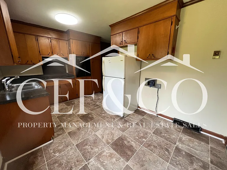 1413 Fernwood Glendale Rd #A — Photo 7