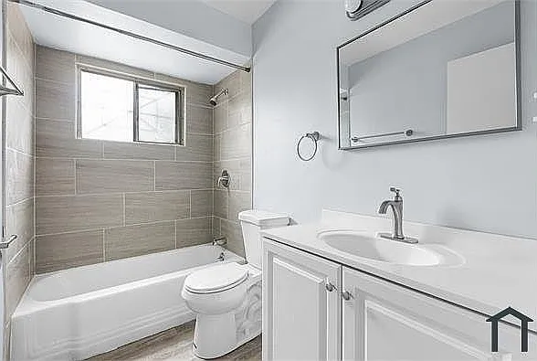 1 bed, $1,300 — Photo 2