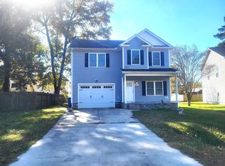 2817 Margaret Booker Dr, Chesapeake, VA 23323