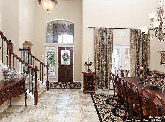 2nd image of 3543 Hilldale Point