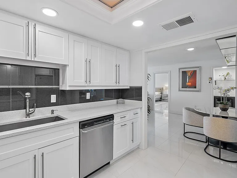 3456 S Ocean Blvd #802 — Photo 15