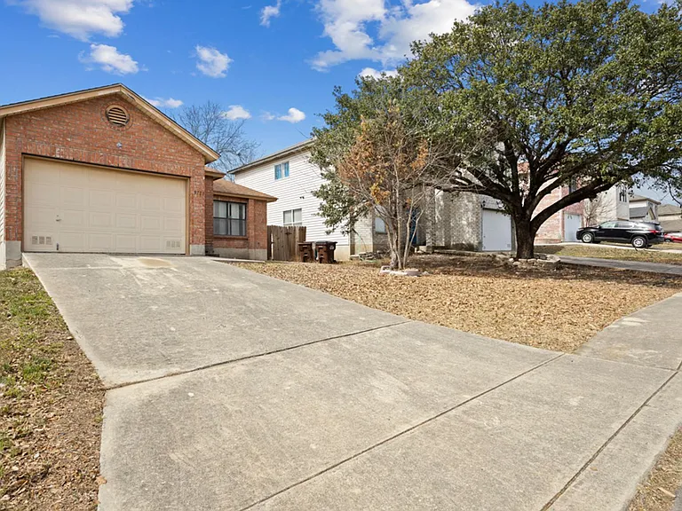 9711 Arcade Rdg — Photo 2