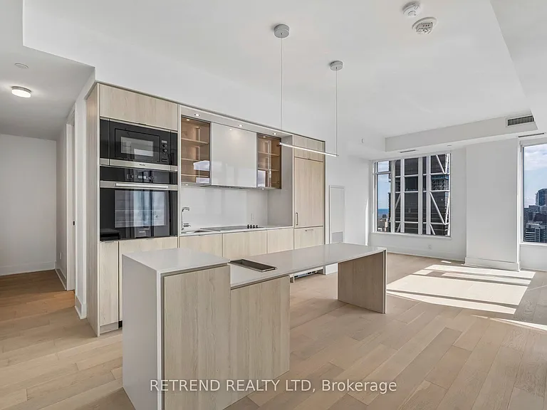 11 Yorkville Ave #5709 — Photo 13
