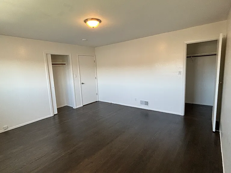 1752 Lane St — Photo 13