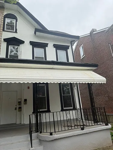 307 Spring St Photo 1