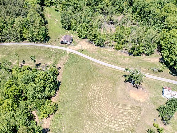 4th image of 1645 Denton Phelps Rd
