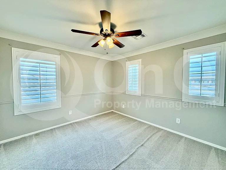 12025 W Avenida Del Rey — Photo 15
