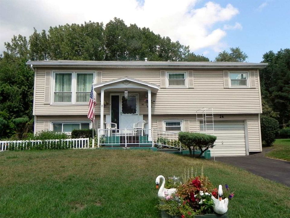 1st image of 24 Gail Ave