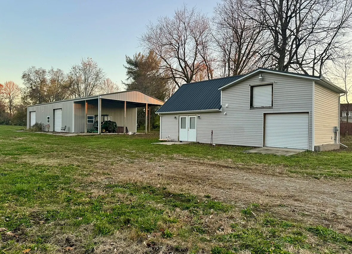 1 bed, $3,000 — Photo 1