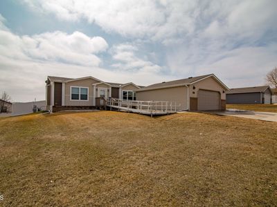 3737 Greensboro Dr, Bismarck, ND, 58503