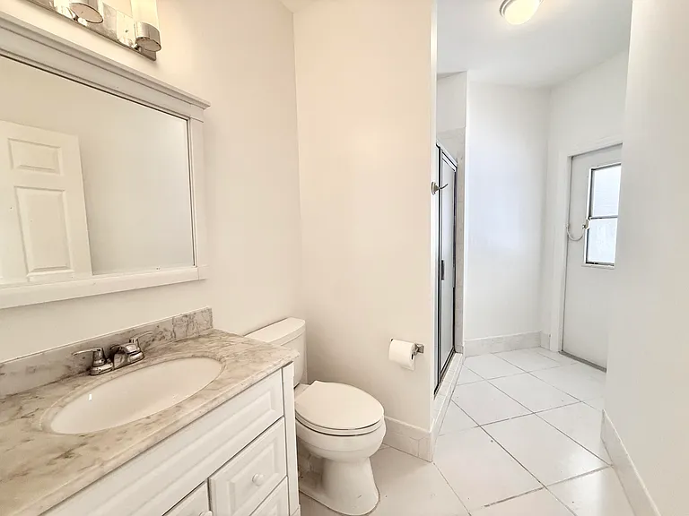 12310 Riverfalls Ct — Photo 19