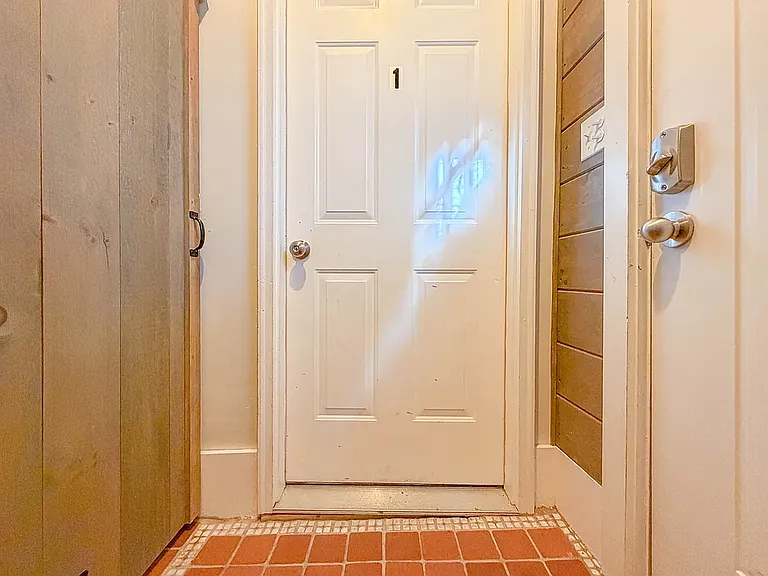 20 Tate St #1 — Photo 49