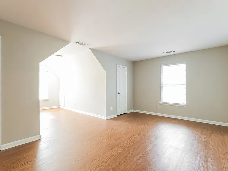 1260 Red Cedar Trl — Photo 10