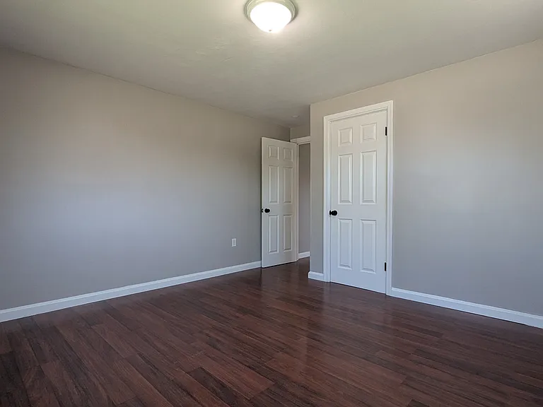85 Saint Johns Pl #3 — Photo 24