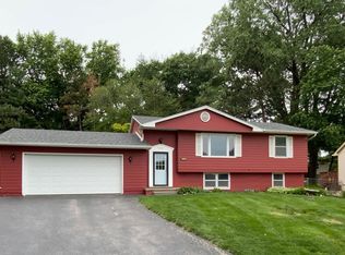 2909 Nebraska Cir, Bellevue, NE 68005