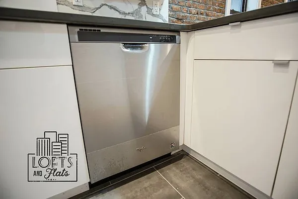 Rented by Lofts and Flats LLC | media 18