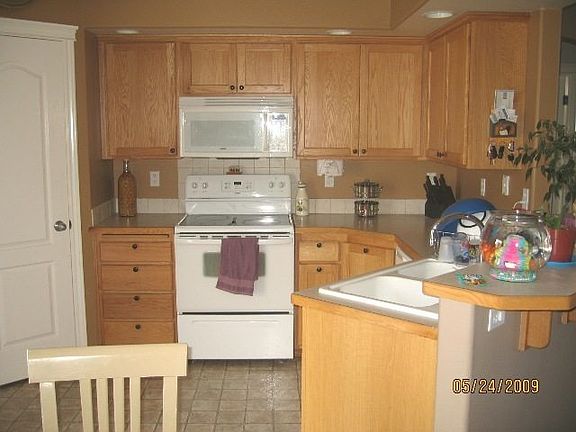 3rd image of 1507 Roston Ct