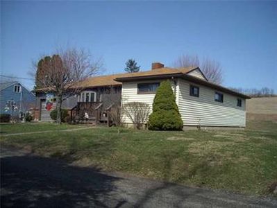 2015 James Dr, Ford City, PA, 16226