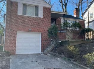 8008 Valley St, Silver Spring, MD 20910