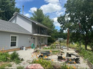 13527 County Road 410, Amazonia, MO 64421