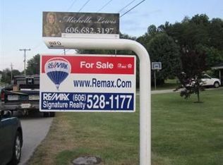 672 Oaklawn Cir, Corbin, KY 40701
