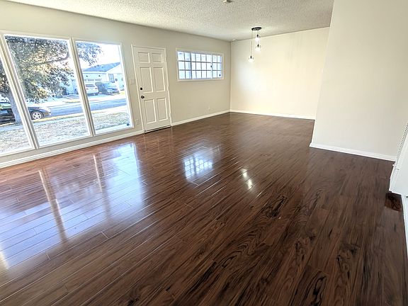 5th image of 3430 W 227th St