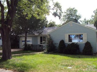 1609 Bunker Hill Rd, Pueblo, CO 81001